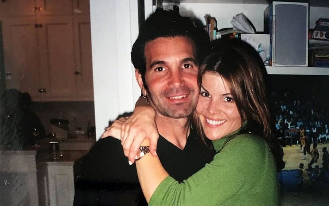 Lori Loughlin's Husband Released Early From Prison 