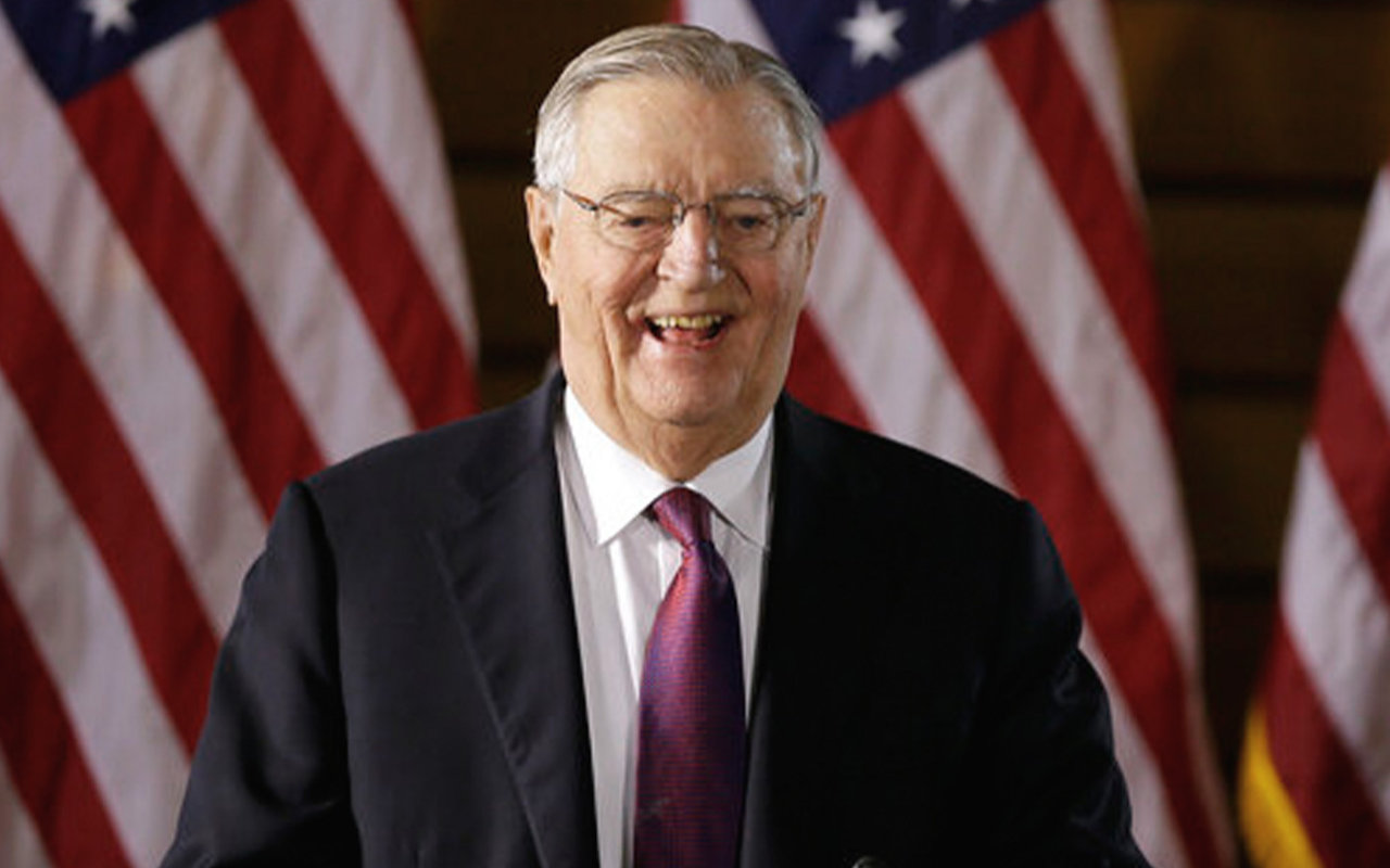 Former Vice President Walter Mondale Passed Away in Minnesota