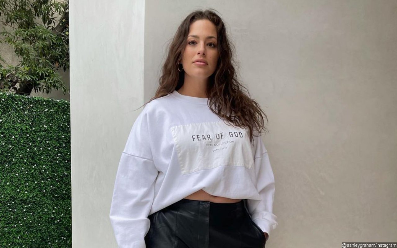 Ashley Graham on Post-Pregnancy Body: 'I Am Getting Larger' and 'Okay' With That