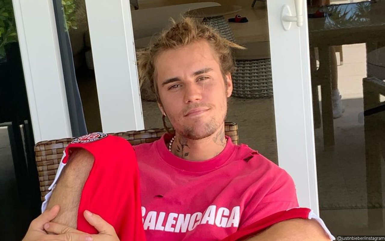 Justin Bieber Receives Fan Supports After Sharing Picture of Dreadlocks Man Bun 