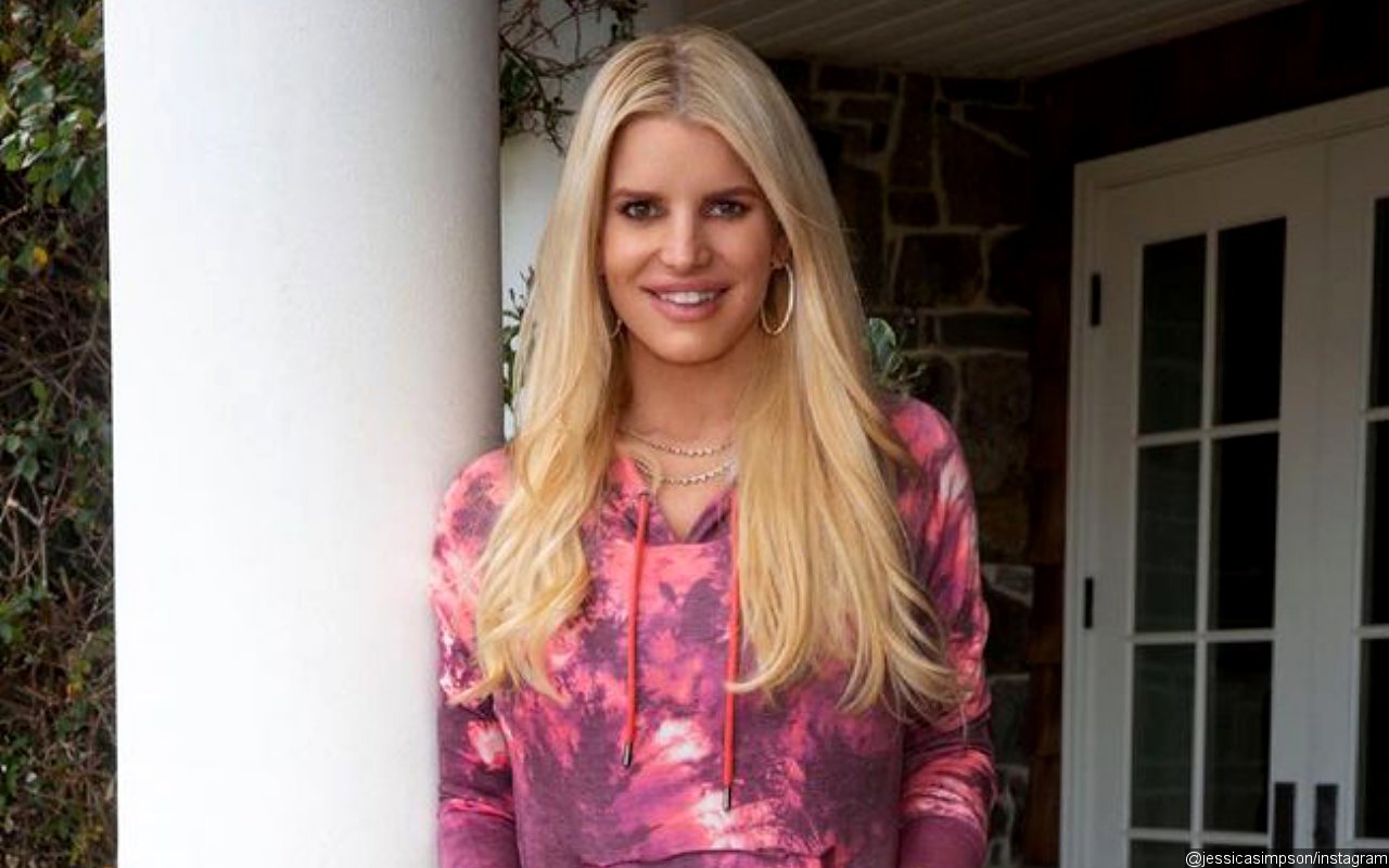 Jessica Simpson Throws Out Her Scale to Feel Good About Herself