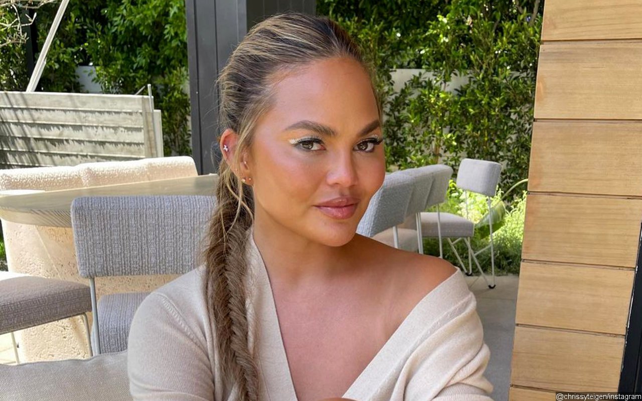 Chrissy Teigen Goes on Family Trip to Disneyland in First Outing Since Cyber-Bullying Scandal
