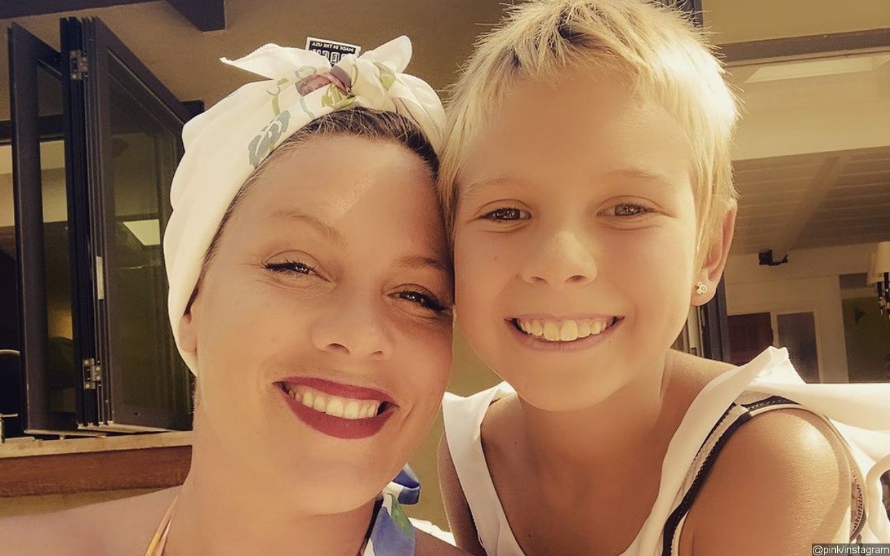 Pink Did Not Want to Be Mother Before Pregnant With First Child