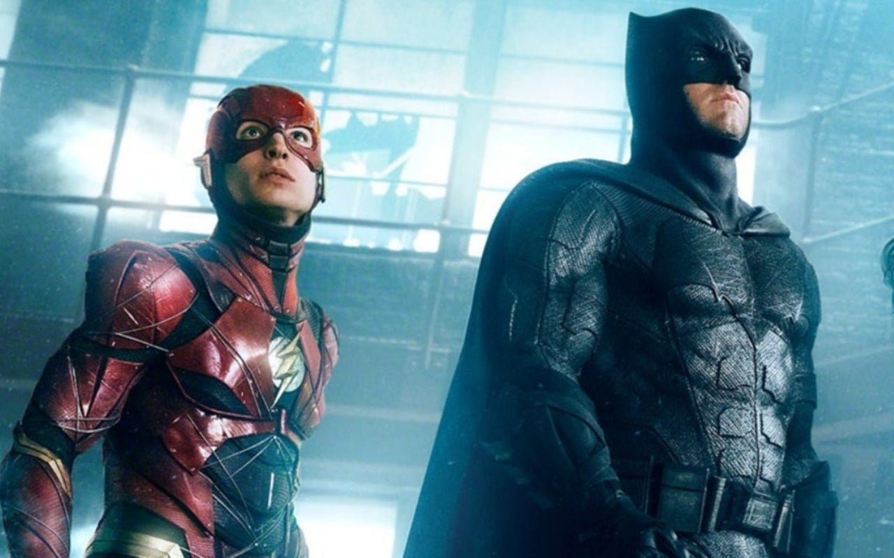 'The Flash' Behind-the-Scenes Pic Teases Batman's Return