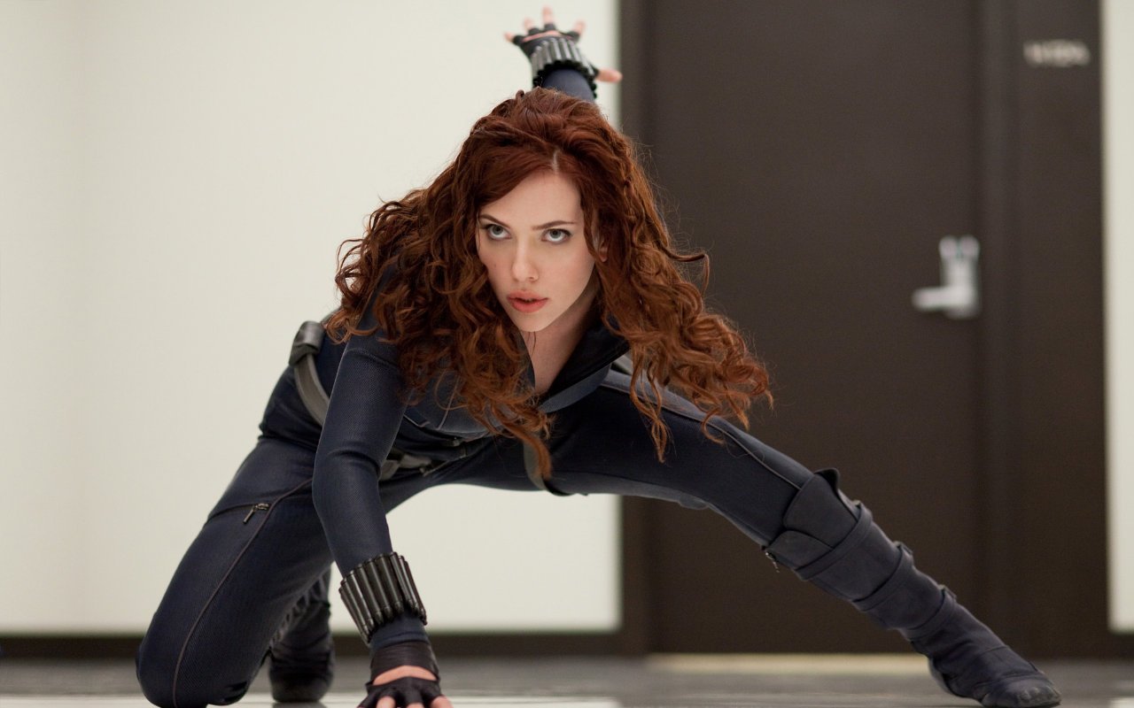 Scarlett Johansson Credits Her Self-Acceptance for Desexualisation of Black Widow
