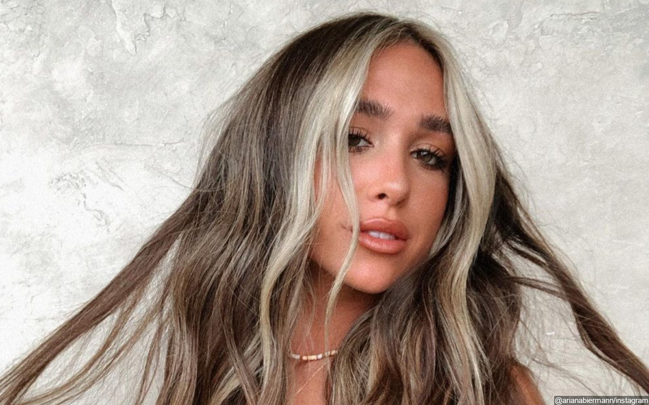 Kim Zolciak's Daughter Ariana Shuts Down Tummy Tuck Speculation: 'Just Worked My A** Off'