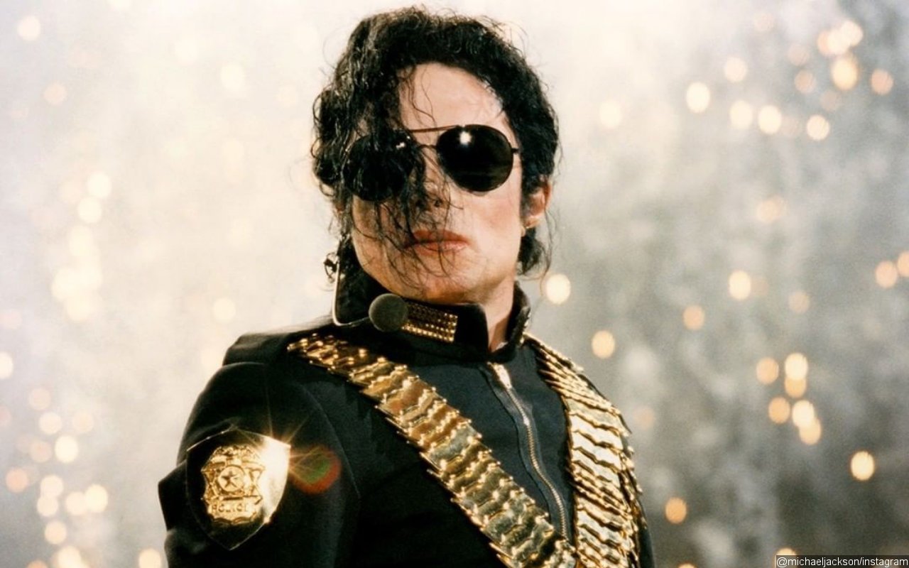 Physic Boasts About Marriage to Michael Jackson's Ghost 