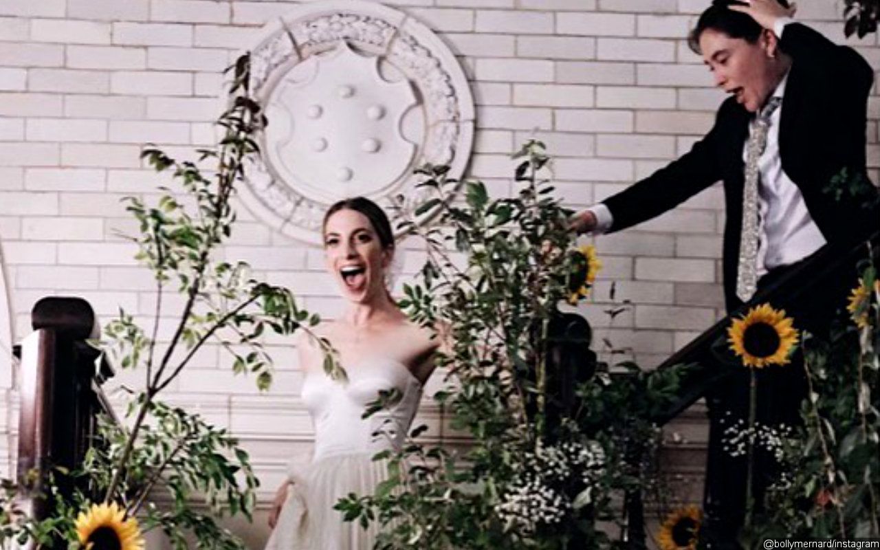 'Younger' Star Molly Bernard Feels 'Surreal Joy' After Marrying Fiancee Hannah Lieberman