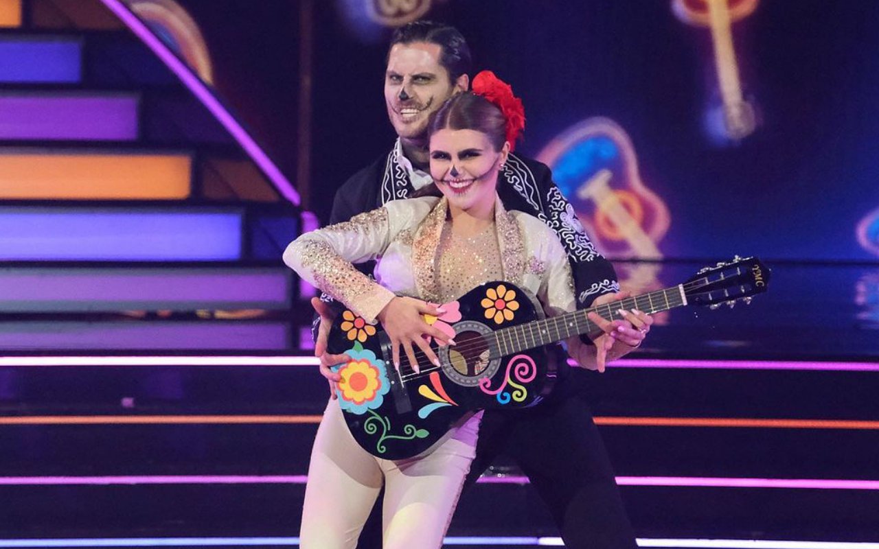 'DWTS' Recap: Two Couples Go Home After Double Elimination on Disney Villains Night