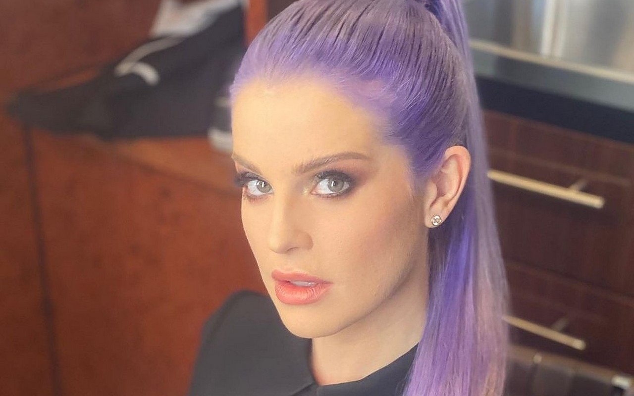 Kelly Osbourne Filled With 'So Much Gratitude' as She Celebrates Birthday and 5 Months of Sobriety