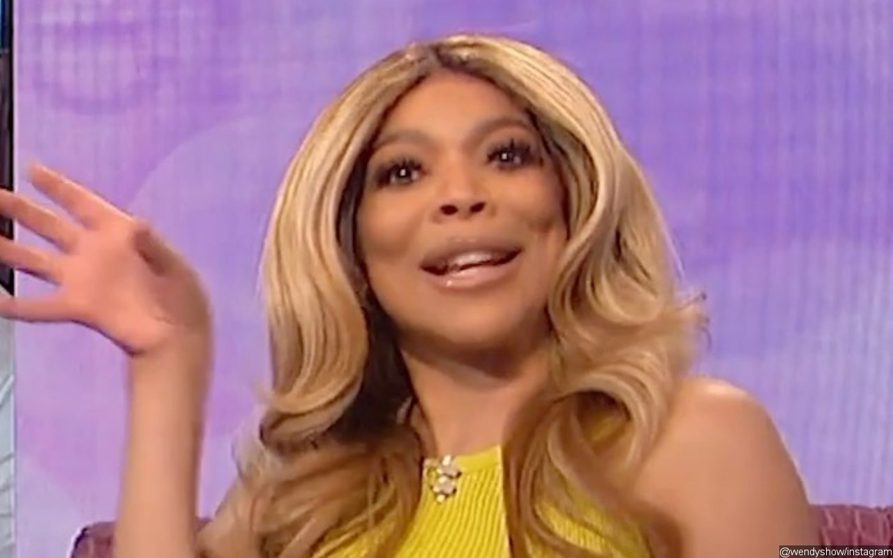 Wendy Williams Spotted Being Escorted in Wheelchair While Her Daytime Show's Rating Rises Up