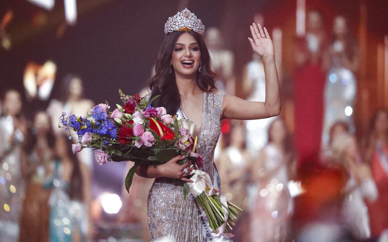 Miss India Harnaaz Sandhu Crowned Miss Universe 2021