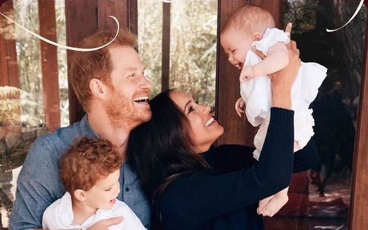First Pic of Meghan Markle With Baby Lilibet, Son Archie and Husband Prince Harry