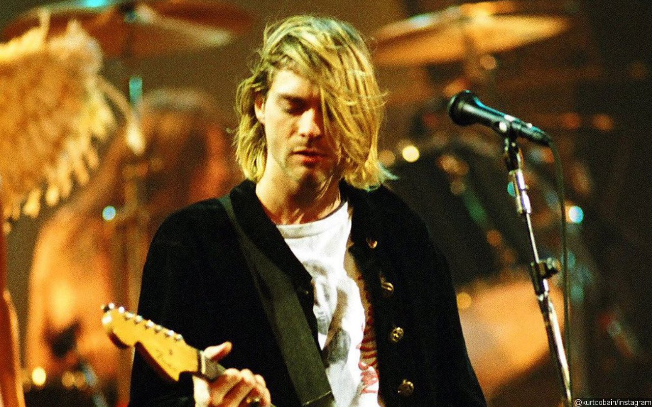 Kurt Cobain's 'Favorite' Guitar Sold for $4.5M at Auction