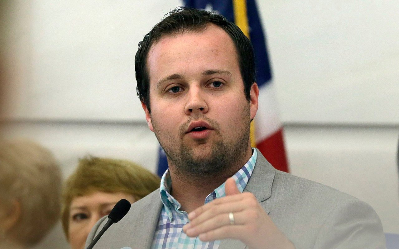 Josh Duggar Sentenced to Over 12 Years in Jail for Child Pornography Possession