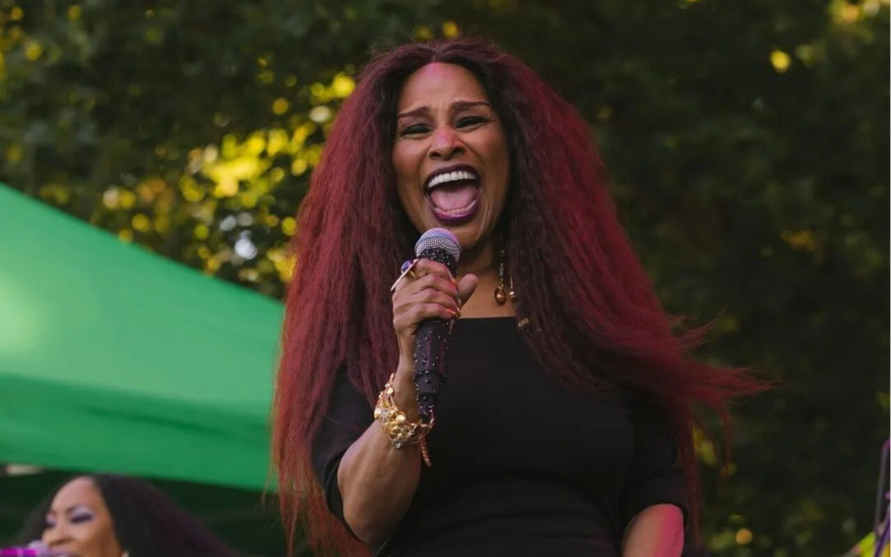 Only in The Last Decade, Chaka Khan Feels 'Comfortable' Singing 'I'm Every Woman'