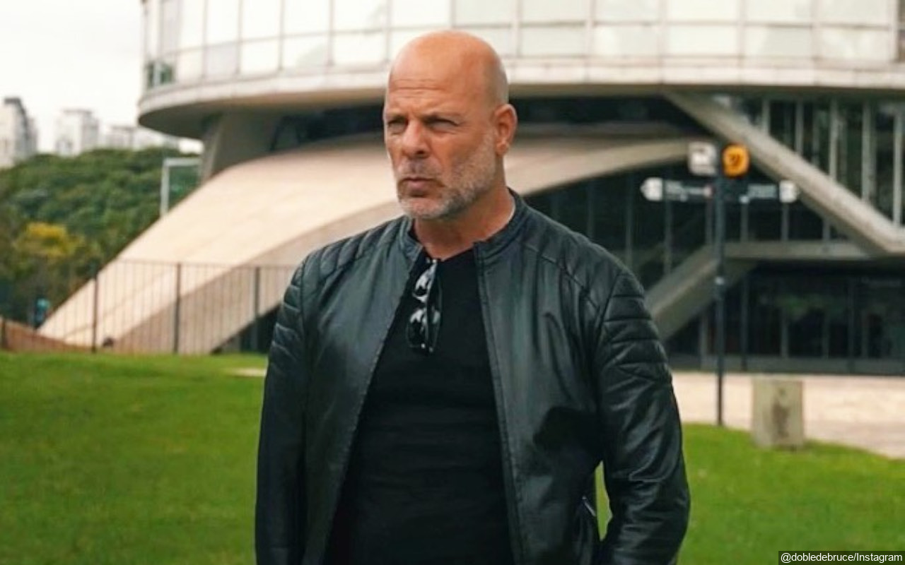 Bruce Willis Shows Off Music Talent in Impromptu Jam Session Following Aphasia Diagnosis
