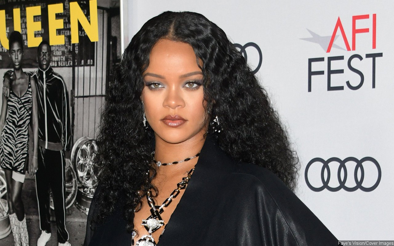 Rihanna Flaunts Her Figure in Revealing Outfit Three Months After Giving Birth