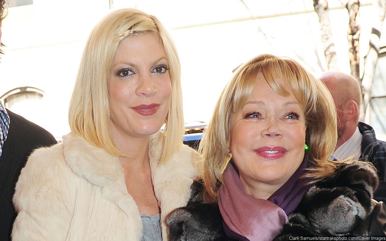 Tori Spelling and Estranged Mom Candy Pictured Together for First Time in Years