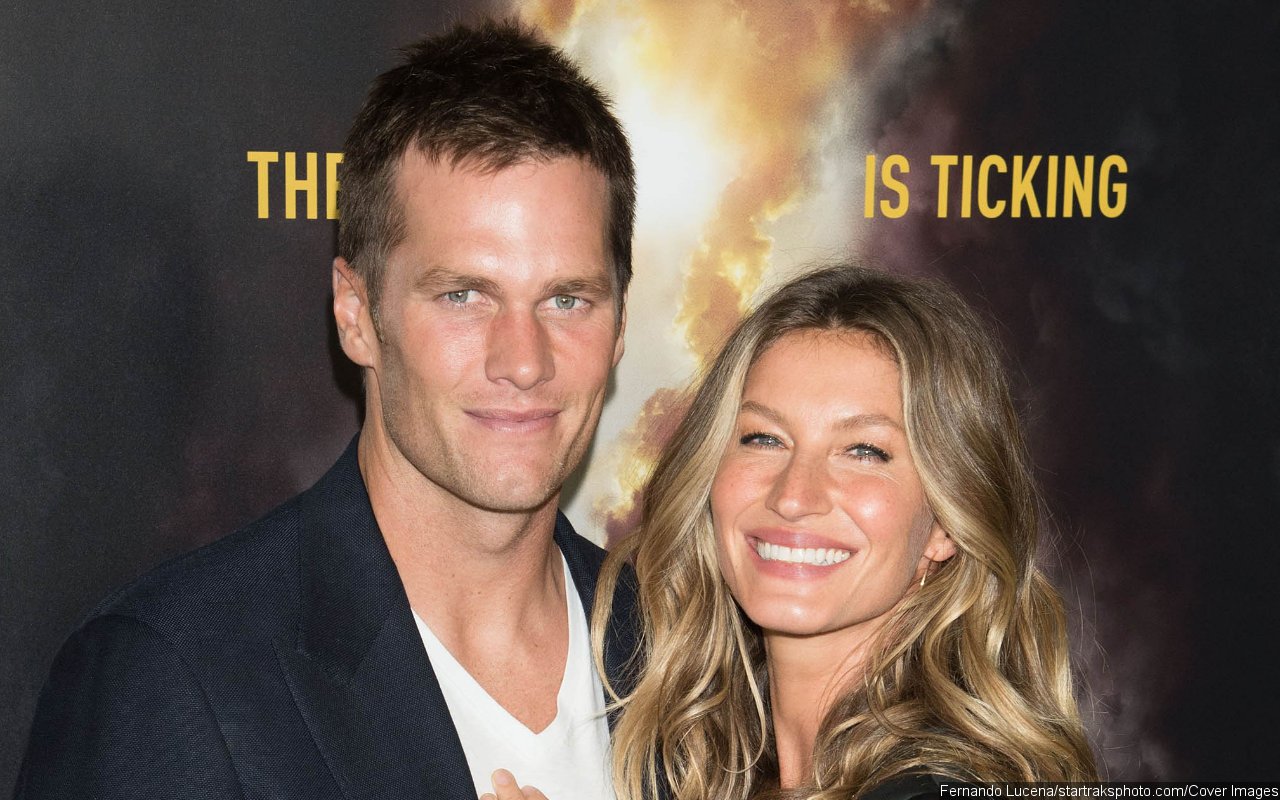 Tom Brady Throws iPad in Frustration During Game Amid Alleged Marital Drama With Gisele Bundchen
