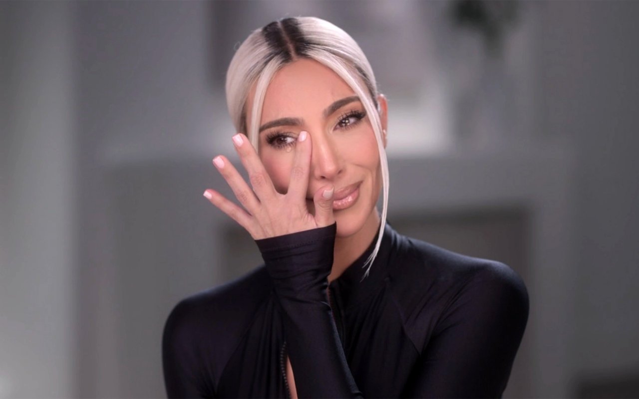 Fans Baffled After Kim's Tear Appears to Be CGI on 'The Kardashians' 