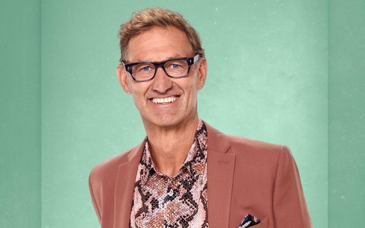 Tony Adams Considers Doing Full Monty to Win 'Strictly Come Dancing'