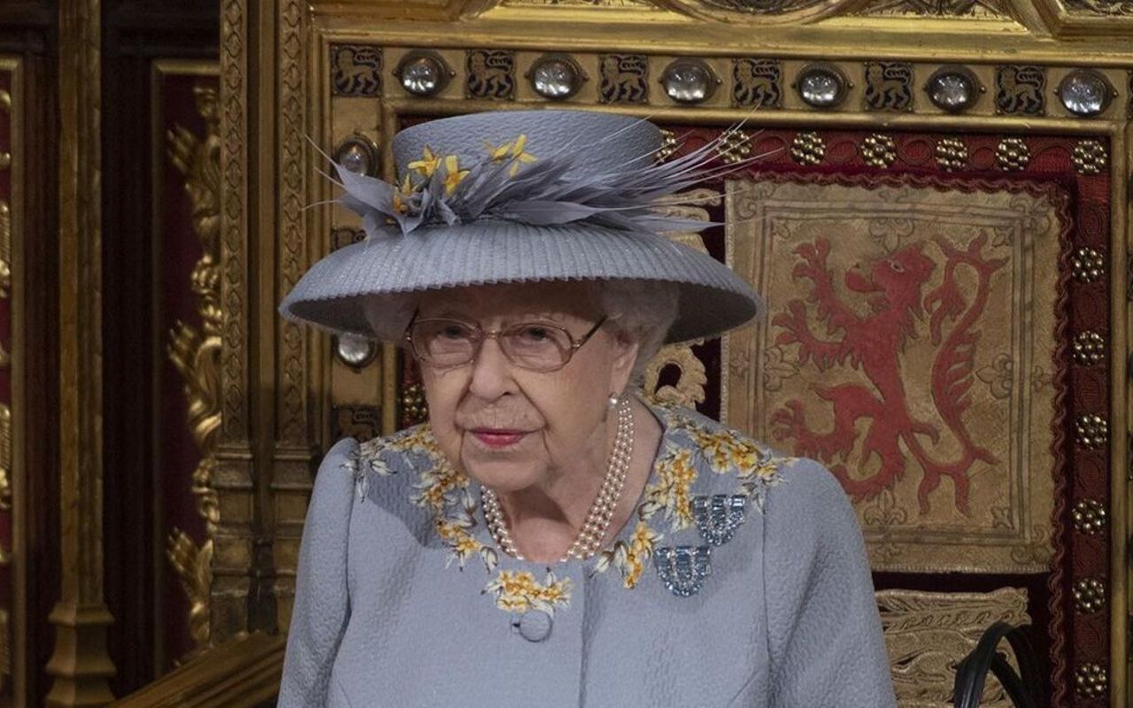 Mayor of London Dismisses Calls for Queen Elizabeth Statue to Be Erected in Trafalgar Square