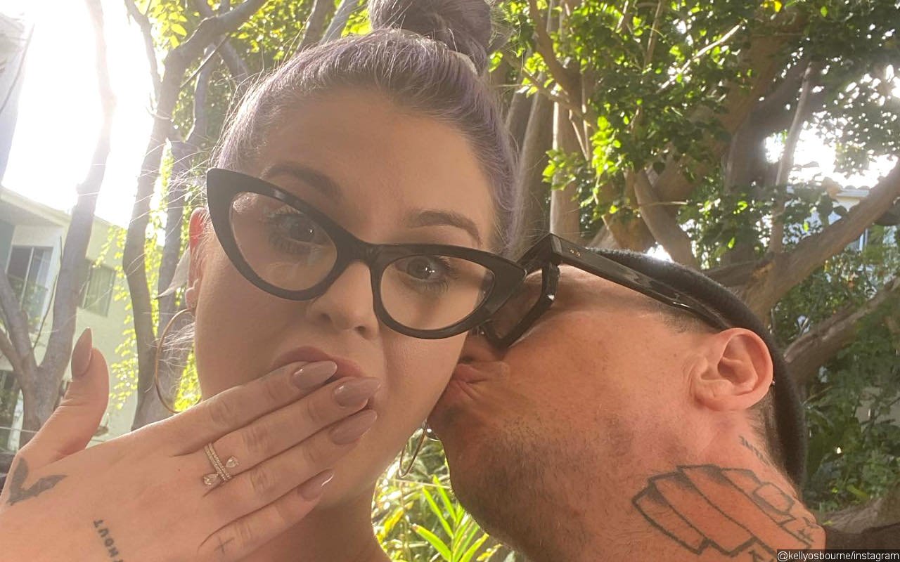 Kelly Osbourne Reveals Sex of First Child With Sid Wilson