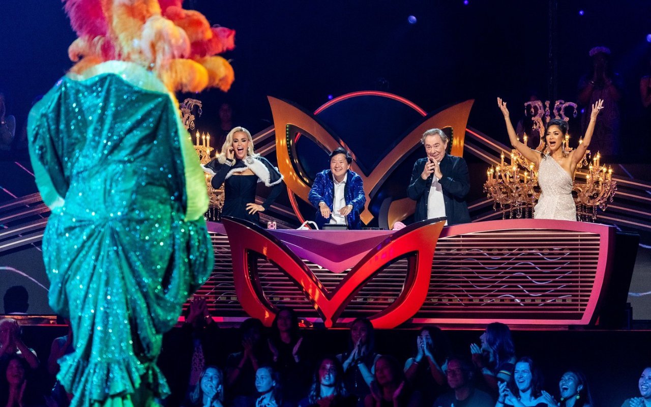 'The Masked Singer' Recap: The First Queen/King of Round 2 Is Revealed 