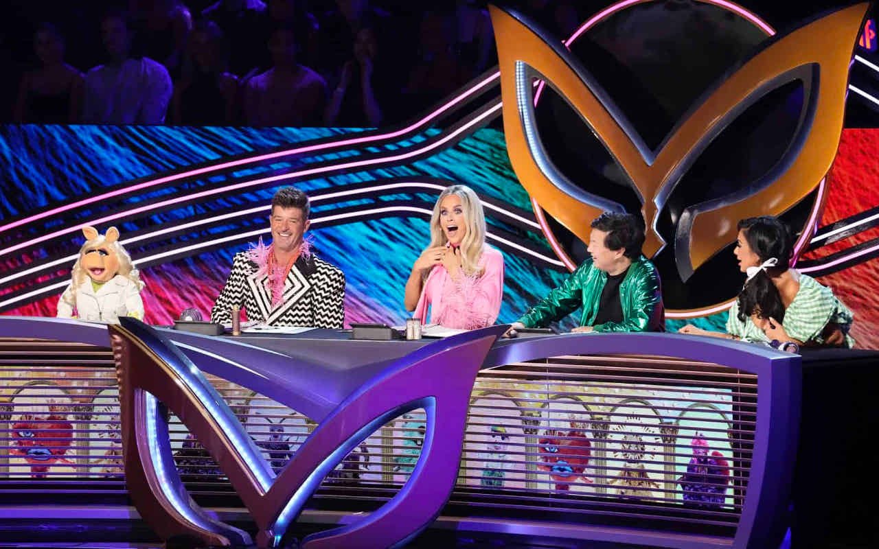 'The Masked Singer' Recap: Can Robo Girl Defend Her Crown on 'Muppets Night'? 