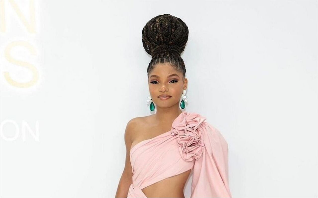 Halle Bailey Sheds Tears as She Receives Letter Thanking Her for Inspiring 'Little Brown Girls'