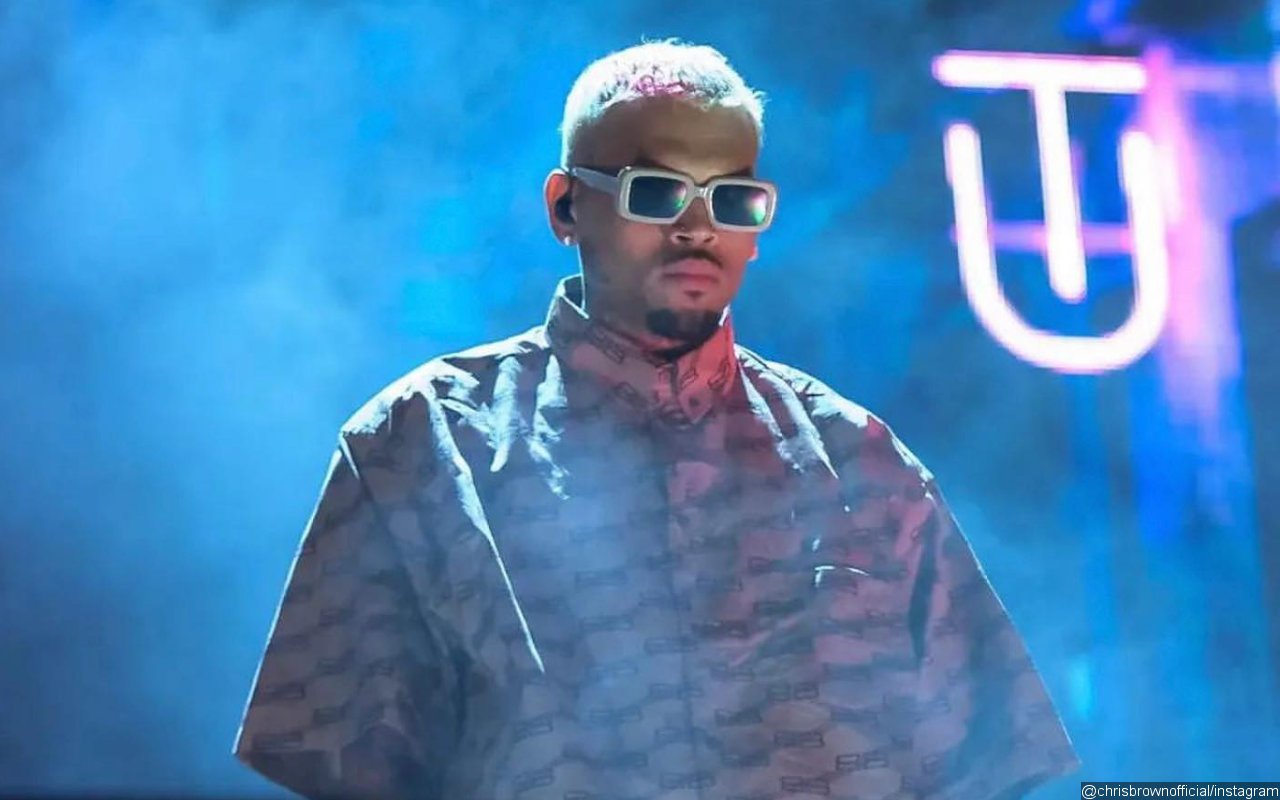 Chris Brown Teases New Christmas Song and Fans Love It
