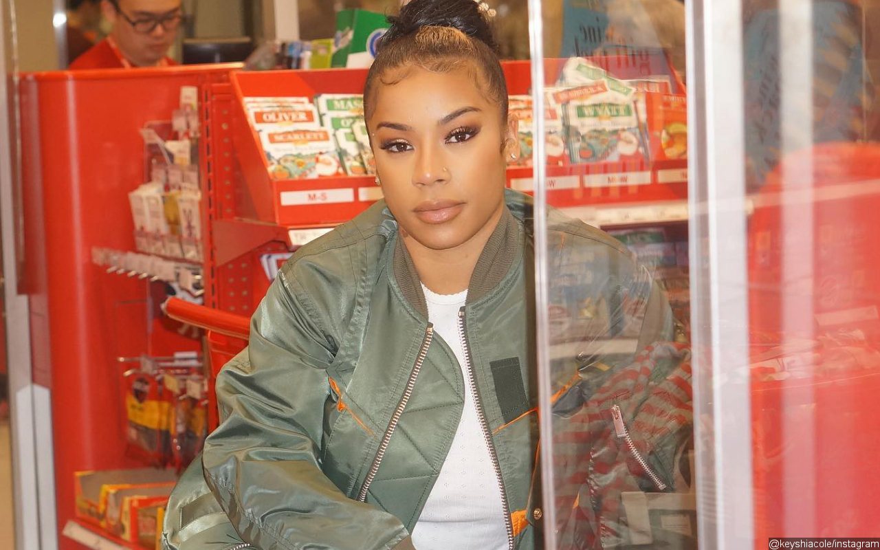 Keyshia Cole Gets Fans Buzzing After Bringing Her Iconic Gap Back