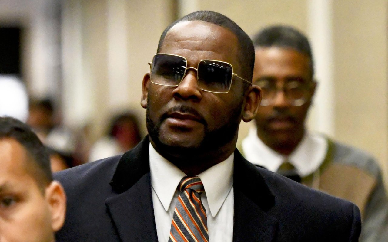 R. Kelly's Lawyer Slams Police's Lack of 'Appetite' to Investigate Leaked Album