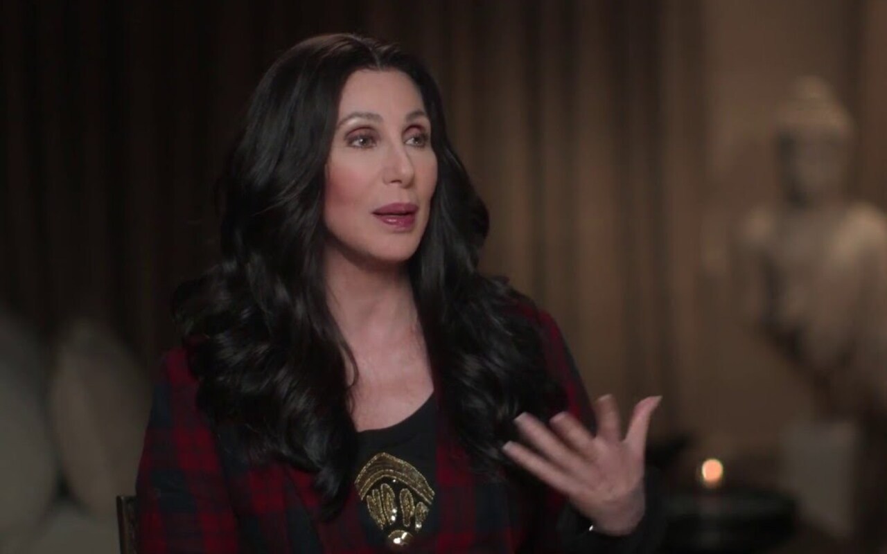 Cher Suffers From Insomnia After Her Mother's Death