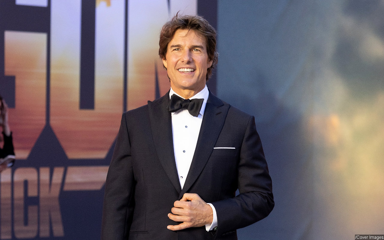Tom Cruise's Never Tried the Famous White Chocolate Cake He Sends for Christmas