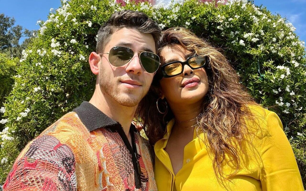 Priyanka Chopra Says Nick Jonas' Affirmations Help Her Overcome Insecurities