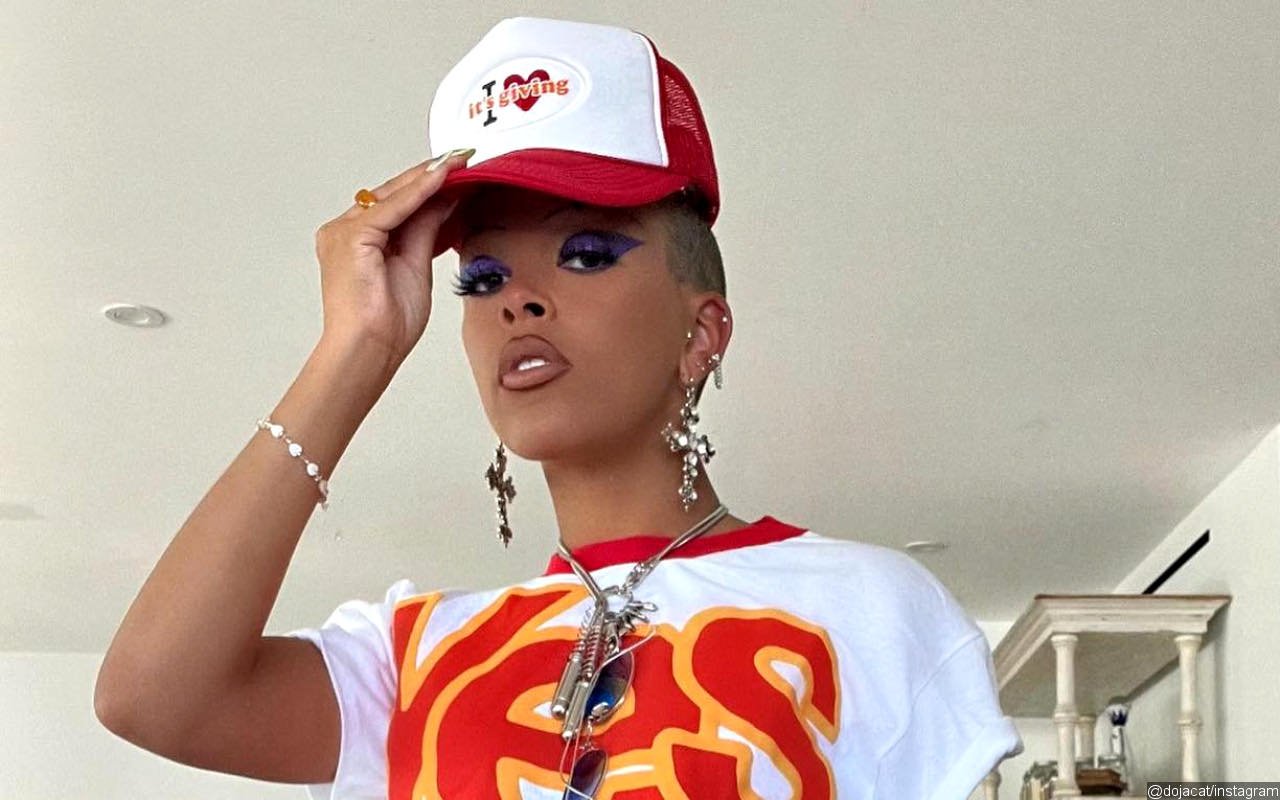 Doja Cat on Being Compared to Britney Spears Over Shaved-Head Look: 'It's So Disrespectful'