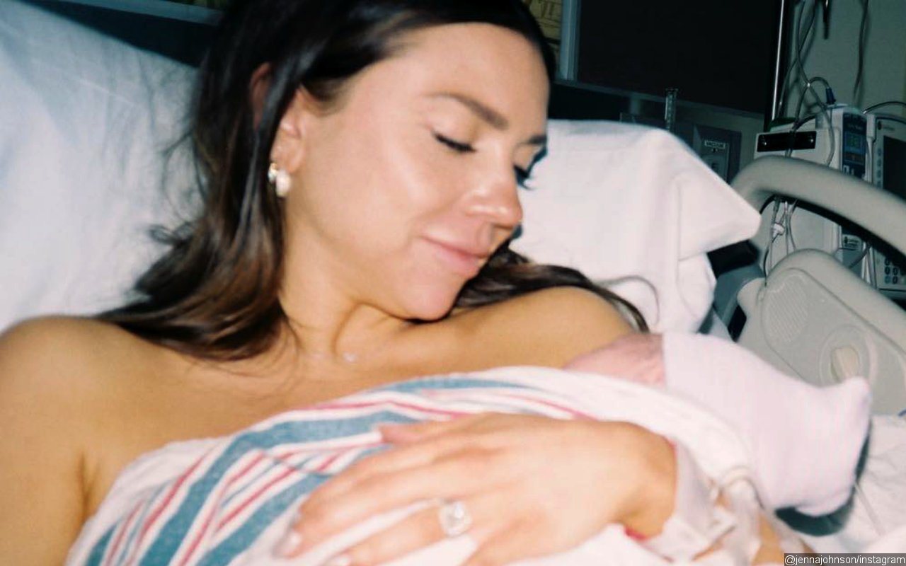 Jenna Johnson Finally Reveals Face of Her Newborn Son, Announces His Full Name
