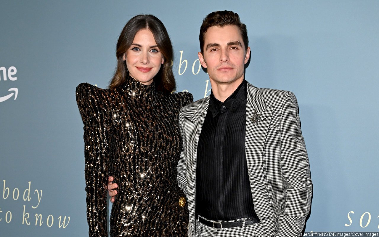 Alison Brie Says She Doesn't Feel Awkward Having Husband Dave Franco Direct Her Sex Scenes