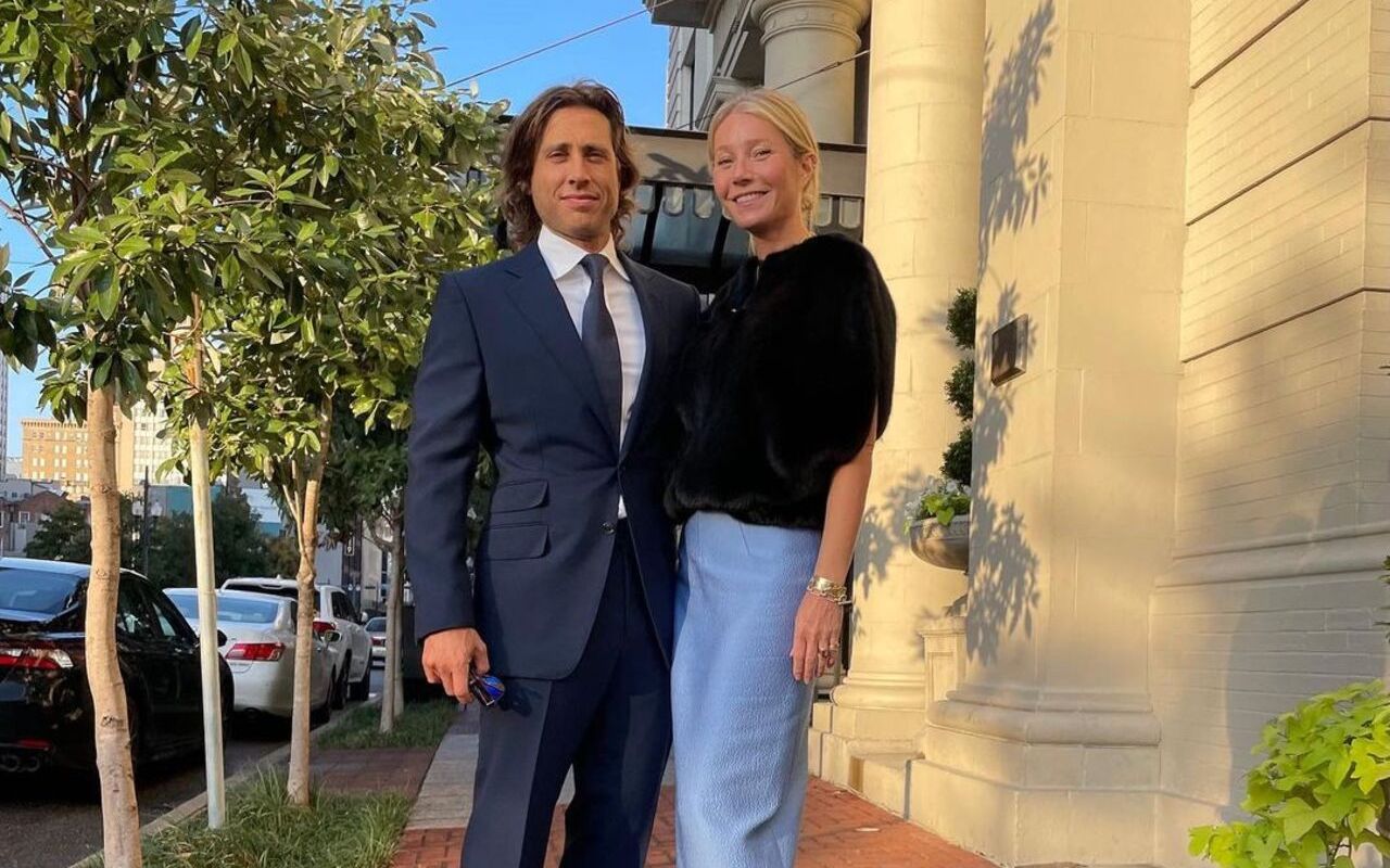 Brad Falchuk Allegedly Gave Witness 'Dirty Look' Before He and Gwyneth Paltrow Fled After Ski Crash