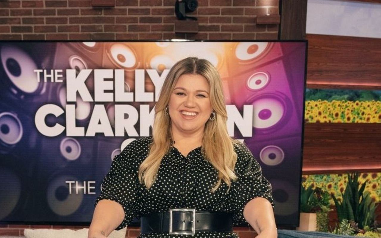 Kelly Clarkson Cites Family as Reason Why She Moves Her Show From Los Angeles to New York