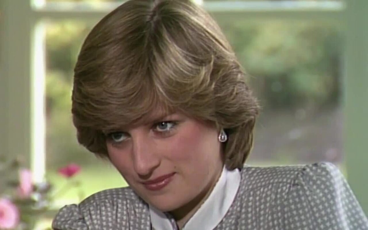 Princess Diana's Missing Jumper Found and Listed for Auction 