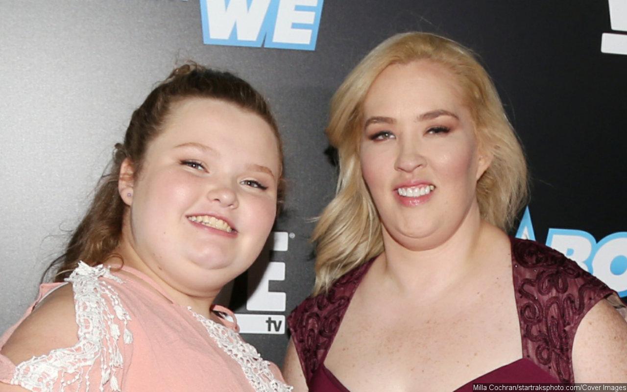 Honey Boo Boo Breaks Down in Tears After Sharing First Hug With Mama June in 'About 5 or 6 Years'