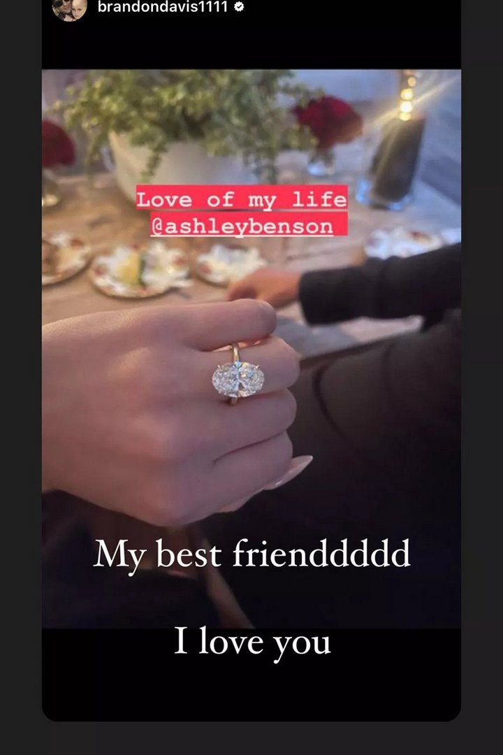 Ashley Benson shows off her engagement ring
