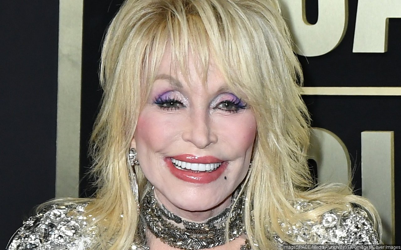 Dolly Parton Hopes to 'Drop Dead' Onstage as She Has No Plans to Retire