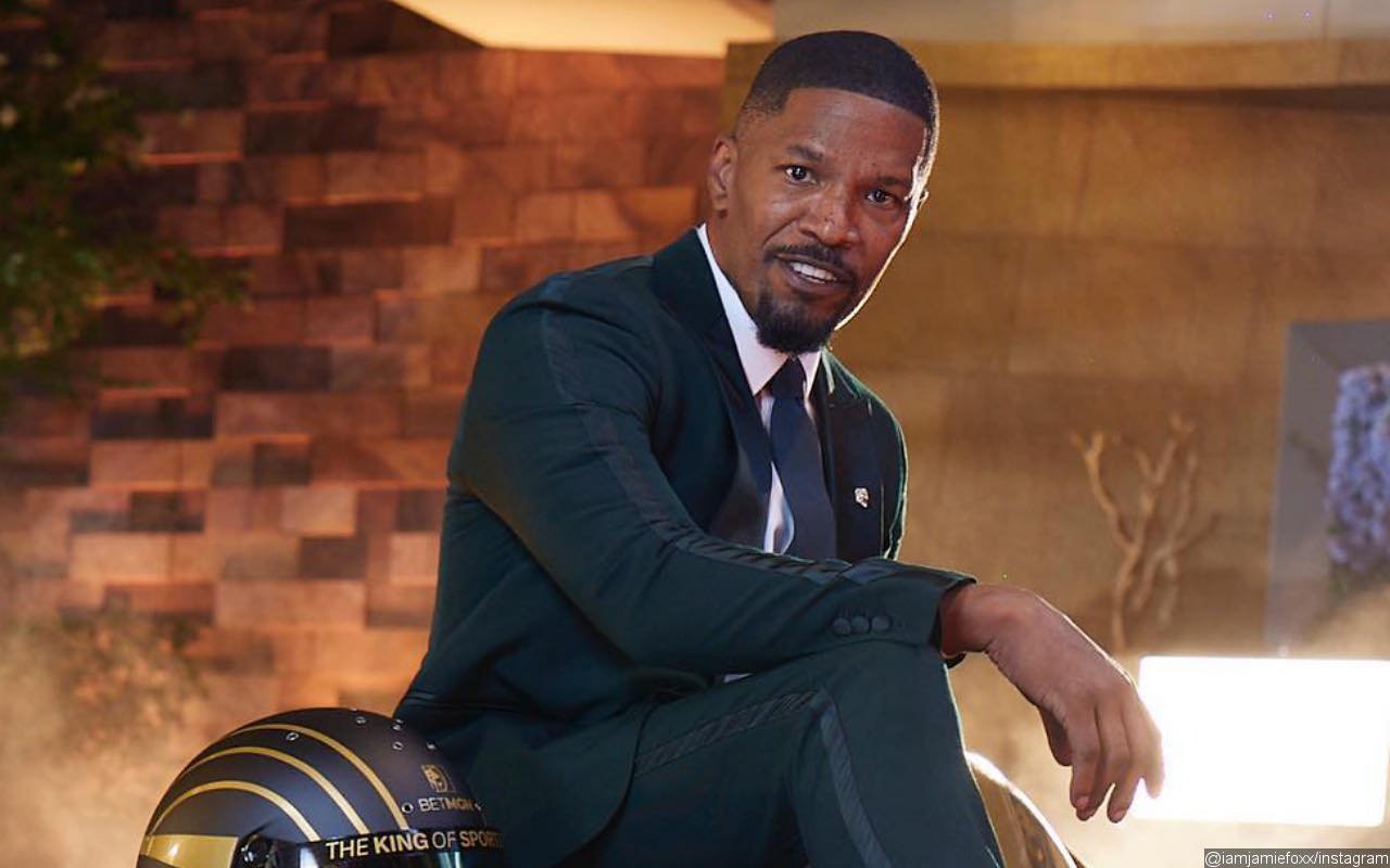 Jamie Foxx Hits Las Vegas in New Photo 3 Months After Medical Emergency