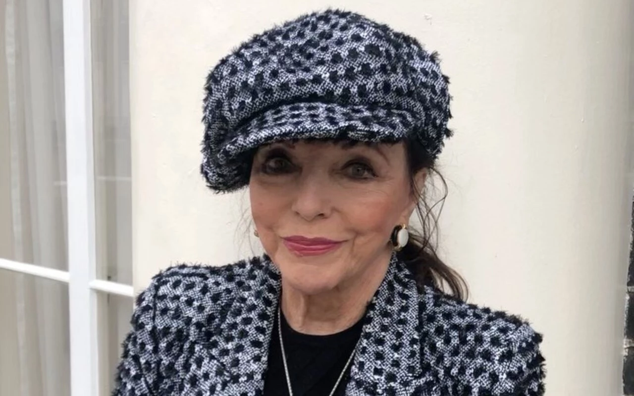 Joan Collins Recalls 'Painful' Abortion and Breaking Pregnancy News to Then-Fiance Warren Beatty