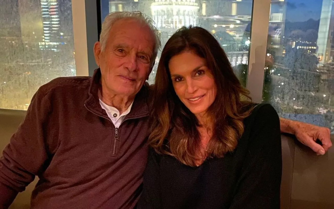 Cindy Crawford's Father Compared Modelling to Prostitution