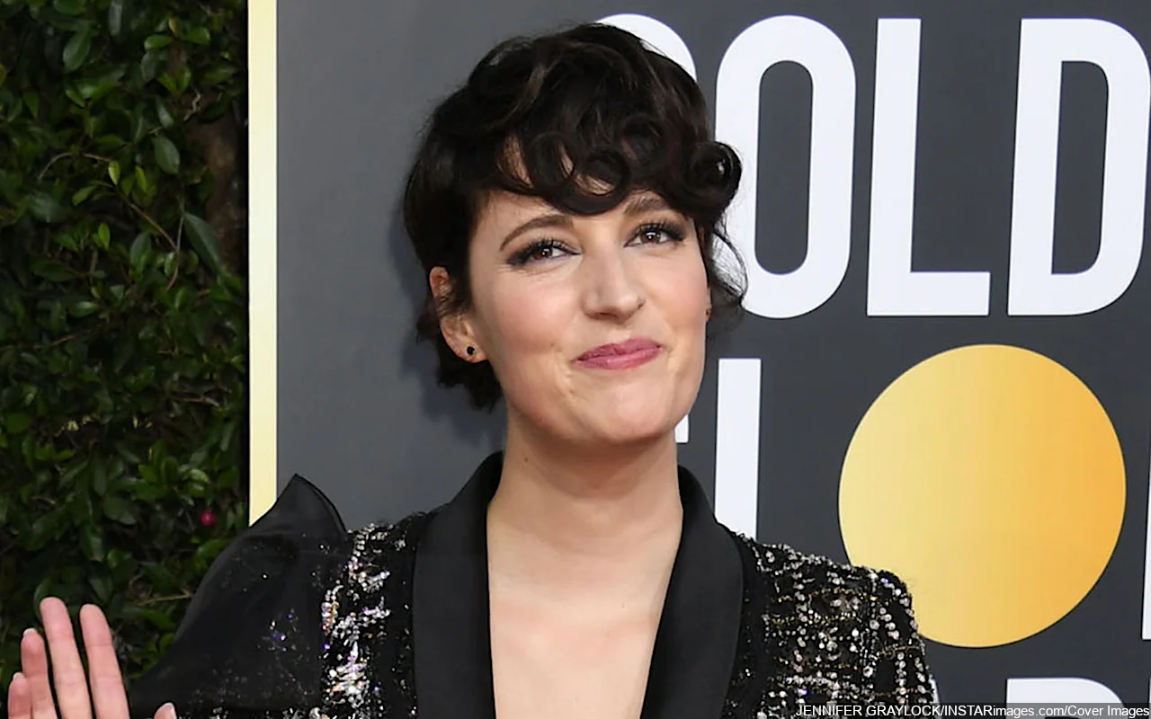 Phoebe Waller-Bridge Sparks Engagement Rumors After Wearing Ring on That Finger at Brother's Wedding